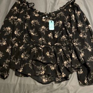 Black/flowers long sleeve top. Size L